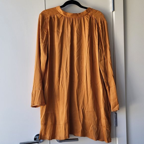 Little Moon Honeysuckle Dress - Picture 2 of 4